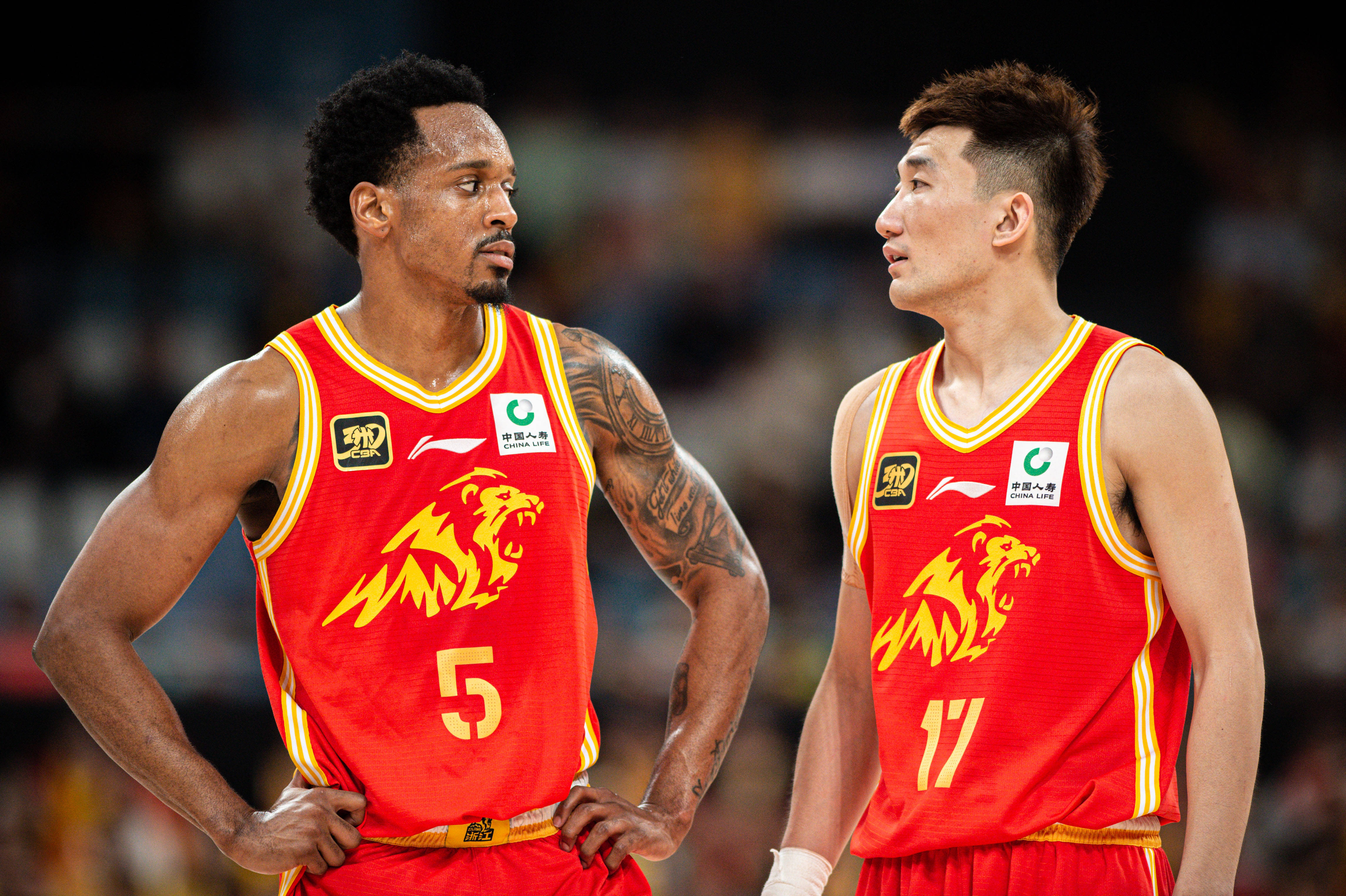 NBA常规赛今晨走向成谜，辽宁本钢豪取连胜，管理层满意，细节决定成败的简单介绍