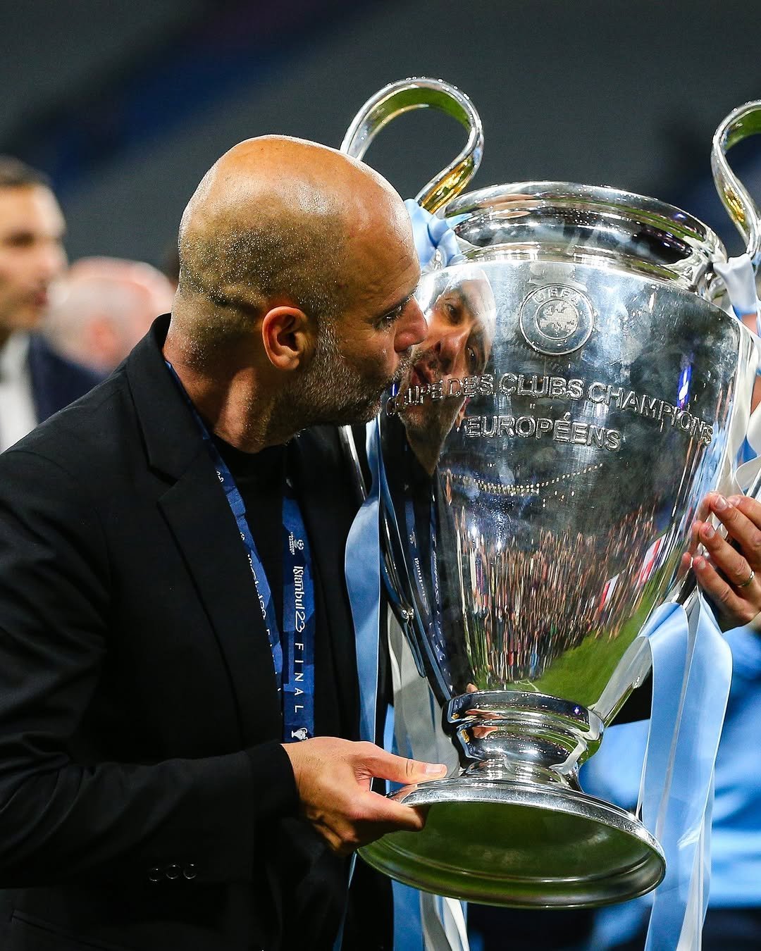 里程碑夜！葡萄牙体育门线救险；英超转会期刷纪录；话题不断；球队文化再被提及(c罗发文告别利雅得胜利)