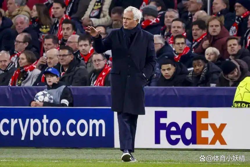 爱游戏娱乐入口 -赛地聚焦：欧冠赛后热度飙升，法兰克福防线松动，目标明确，赛程密集仍需轮换的简单介绍