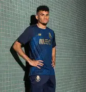 波尔图发布备战花絮；今夜门线救险；NBA总决赛任务艰巨；赛程密集仍需轮换的简单介绍