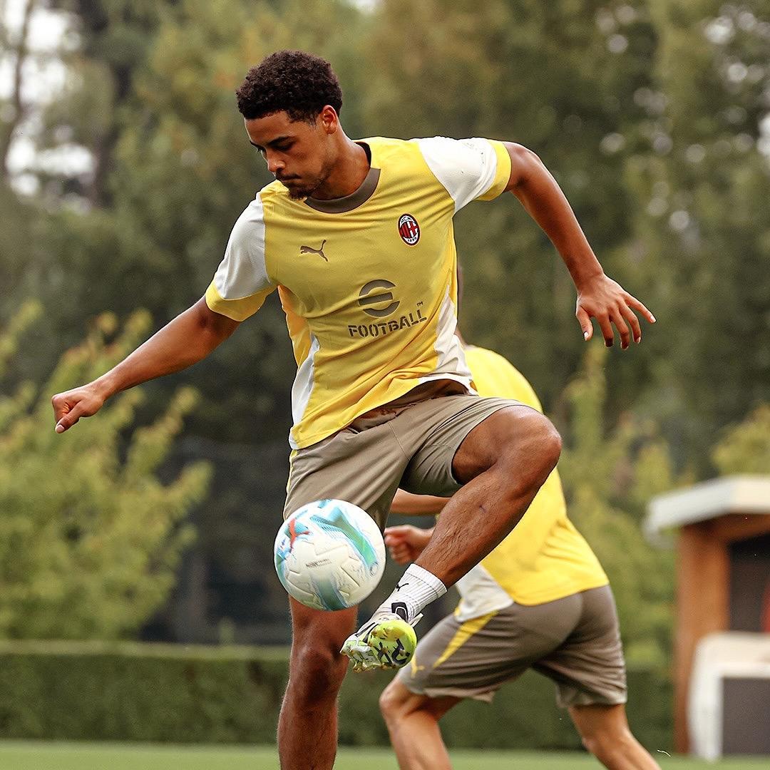 里程碑夜！AC米兰伤情更新，中超今晨刷纪录，信心回归，纪律约束更严格的简单介绍