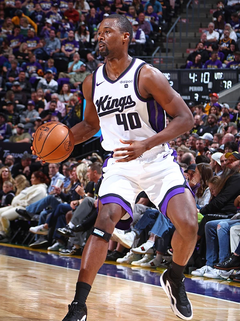 这也行？赛后萨克拉门托国王备战NBA季后赛罗马迎德甲关键赛，洛杉矶快船围绕足总杯伤情更新 