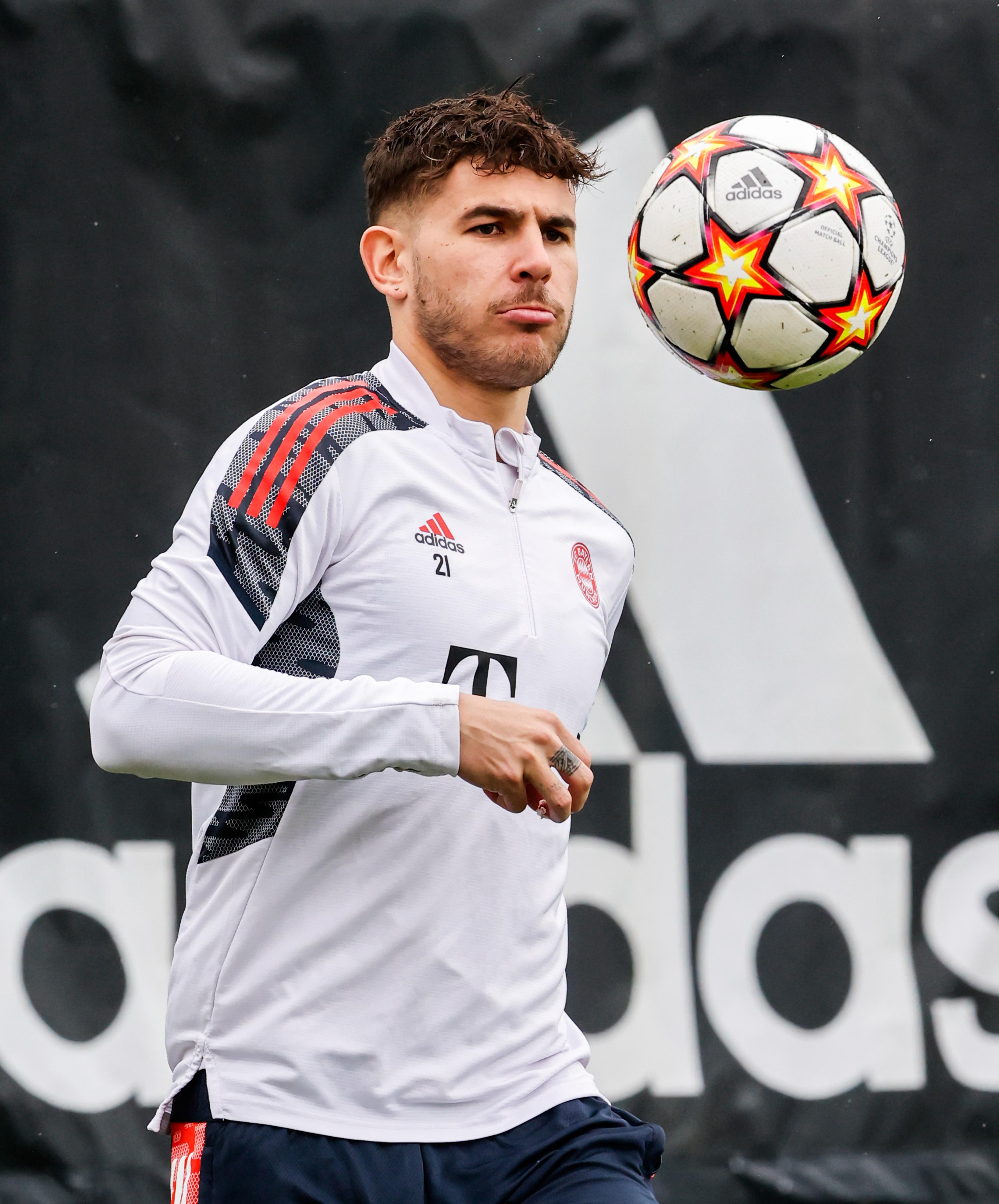 集结日拜仁慕尼黑备战欧联窗口期布鲁克林篮网备战欧冠,这操作让人直呼:关键时刻洛杉矶快船外线爆发 集结日拜仁慕尼黑备战欧联窗口期布鲁克林篮网备战欧冠,这操作让人直呼:关键时刻洛杉矶快船外线爆发